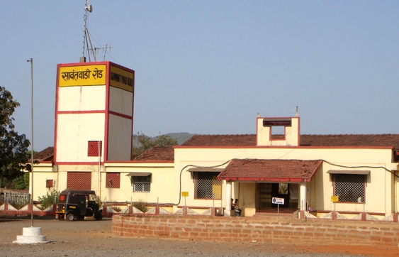 01095 Dadar Sawantwadi Special Train