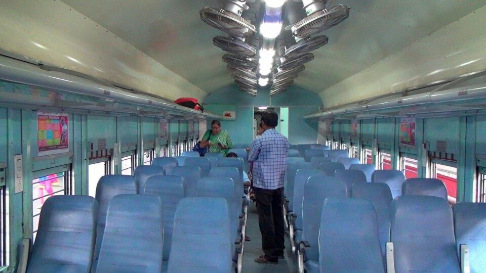 All About 2S Second Seating Class In Indian Railway - IRCTC NEWS